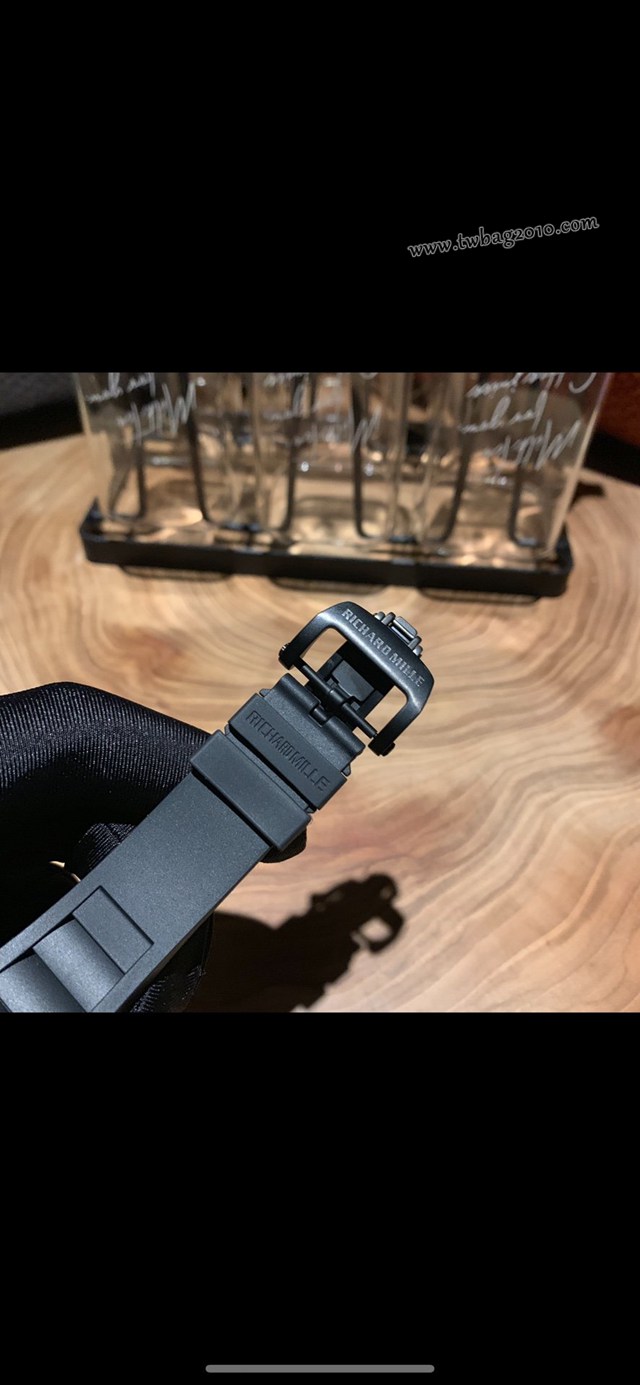 理查德米勒RICHARD MILLE RM011-FM頂級碳纖維殼套男士腕表  gjs2155
